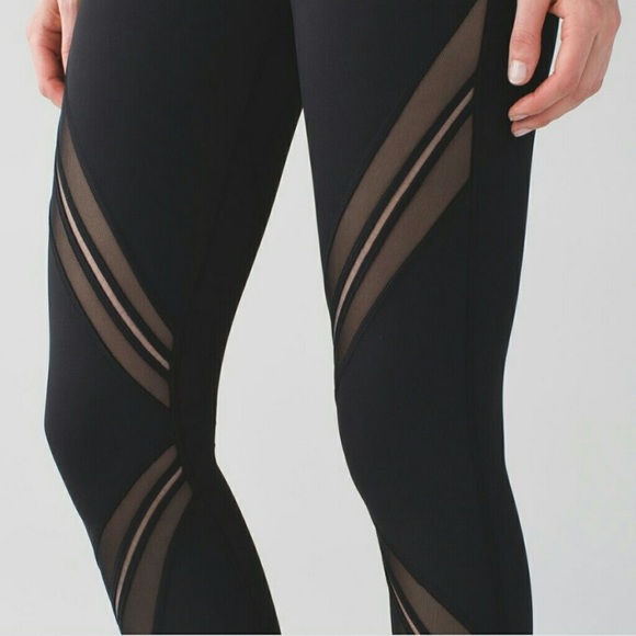 SOLD💕Lululemon mesh leggings - Picture 2 of 5